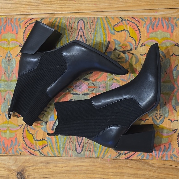 NWT Aldo Ganina block heel Chelsea boot - Picture 2 of 4